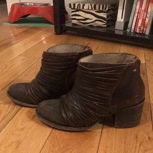 Freebird Cain Size 8. MAKE AN OFFER.